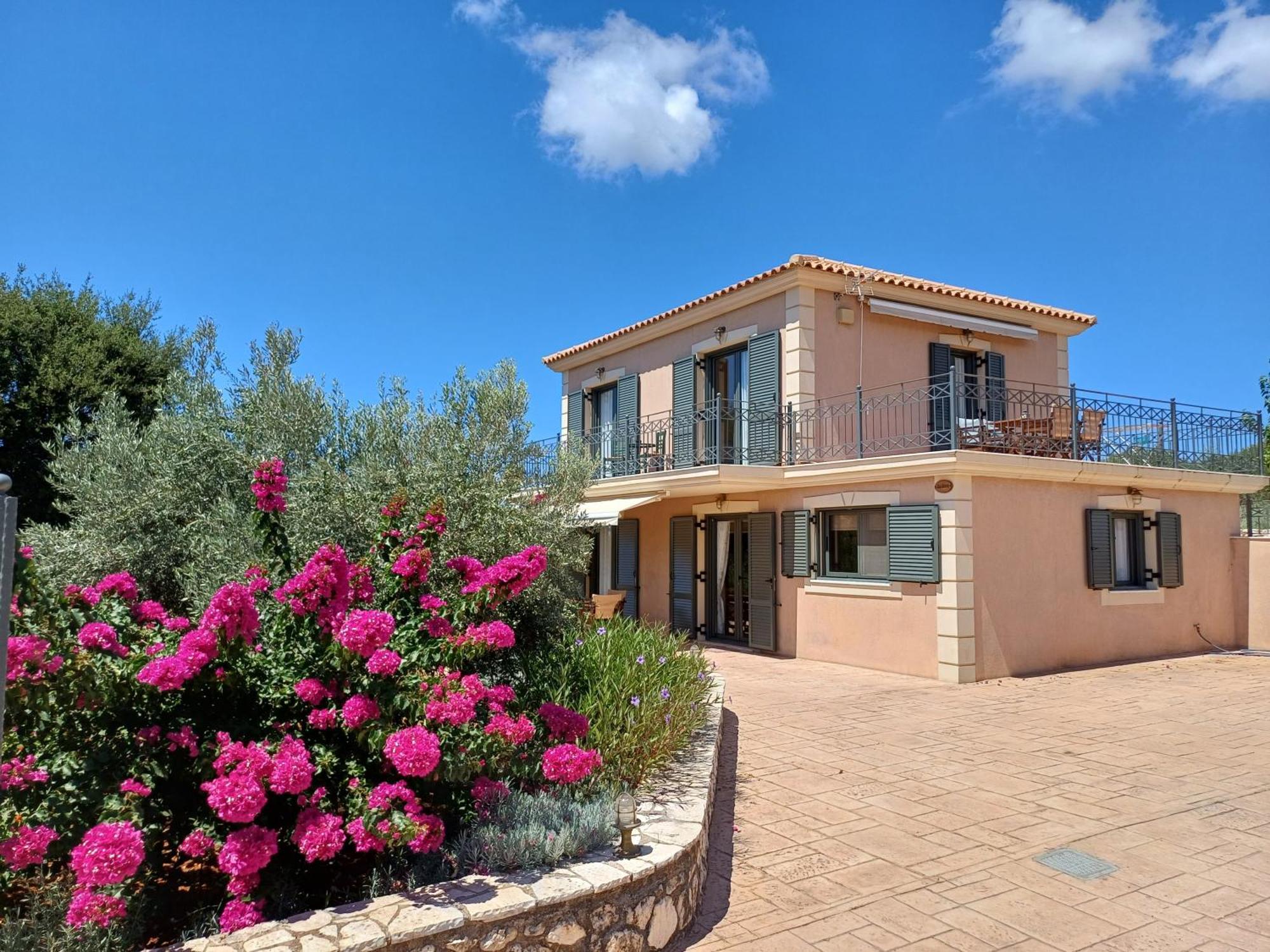 Korallis Villas Karavados Ngoại thất bức ảnh