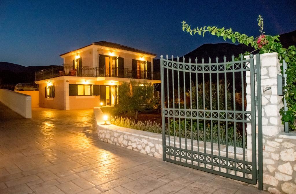 Korallis Villas Karavados Ngoại thất bức ảnh